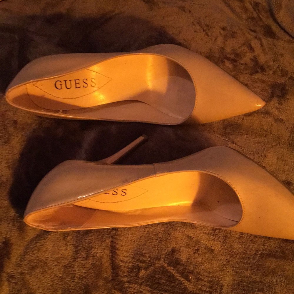 Nudes by Guess